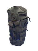 Load image into Gallery viewer, Ms. Molle Kettle Holder